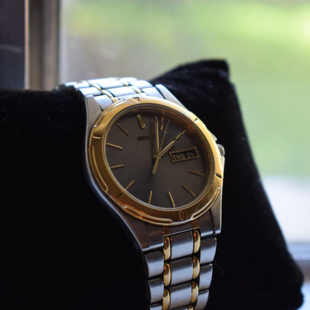 Seiko Two Tone Watch (7N43)